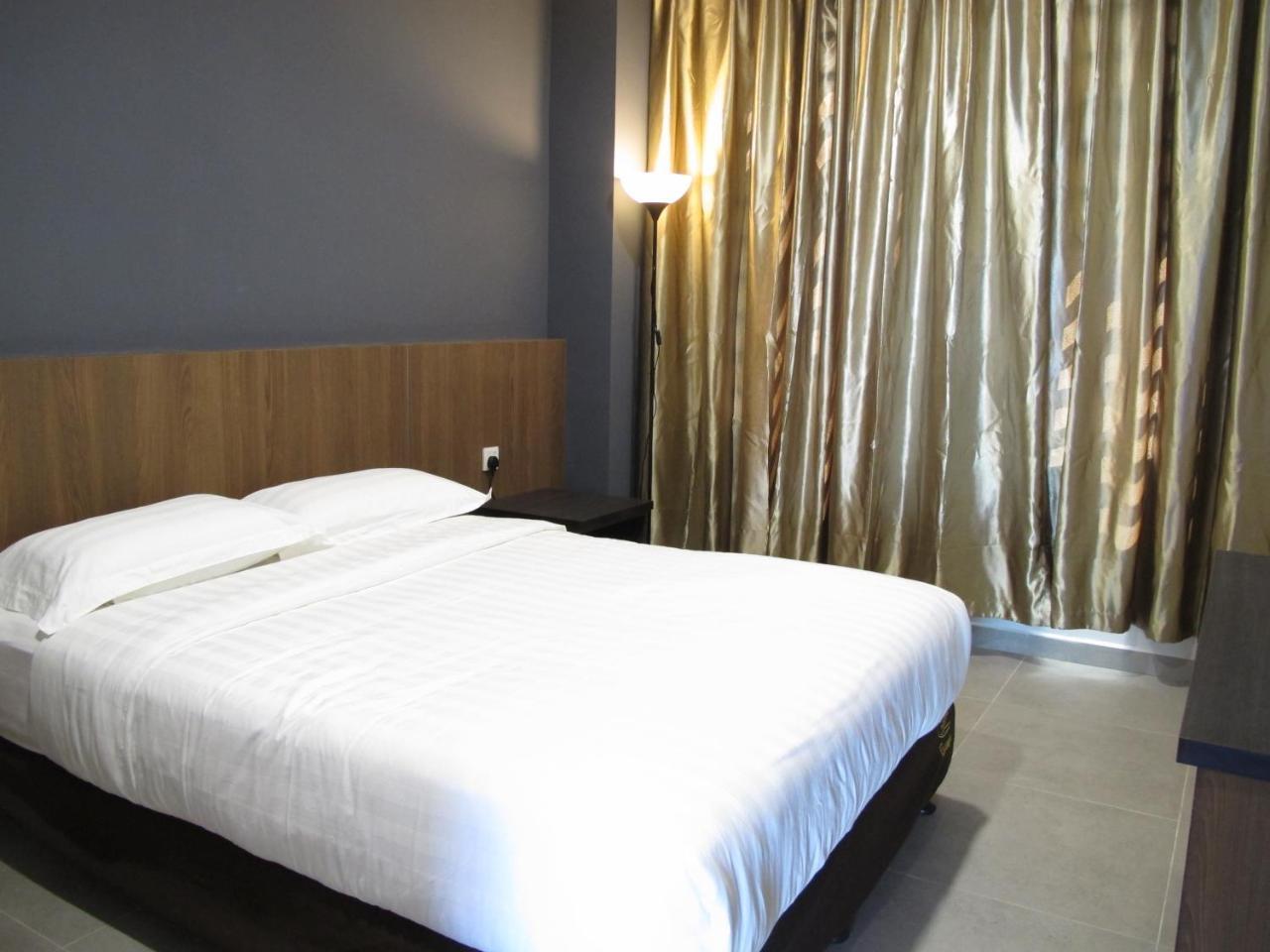 Hotel Sukaramai Kampung Gurun Экстерьер фото